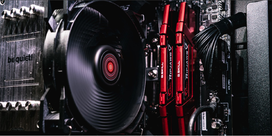 Upgrading to Unica V12 unlocks EMM tracking capability and new features - the insides of a high-end personal computer